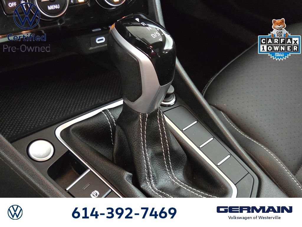 Used 2024 Volkswagen Jetta SE w/ Panoramic Sunroof Package FWD image 24