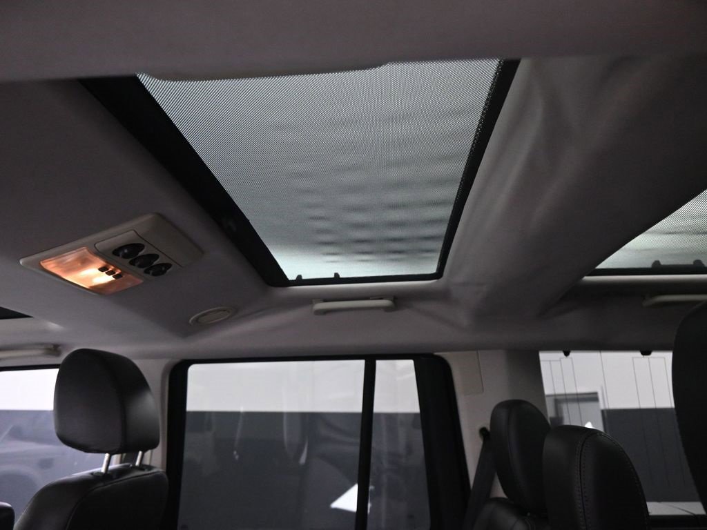 Used 2015 Land Rover LR4 HSE LUX image 15