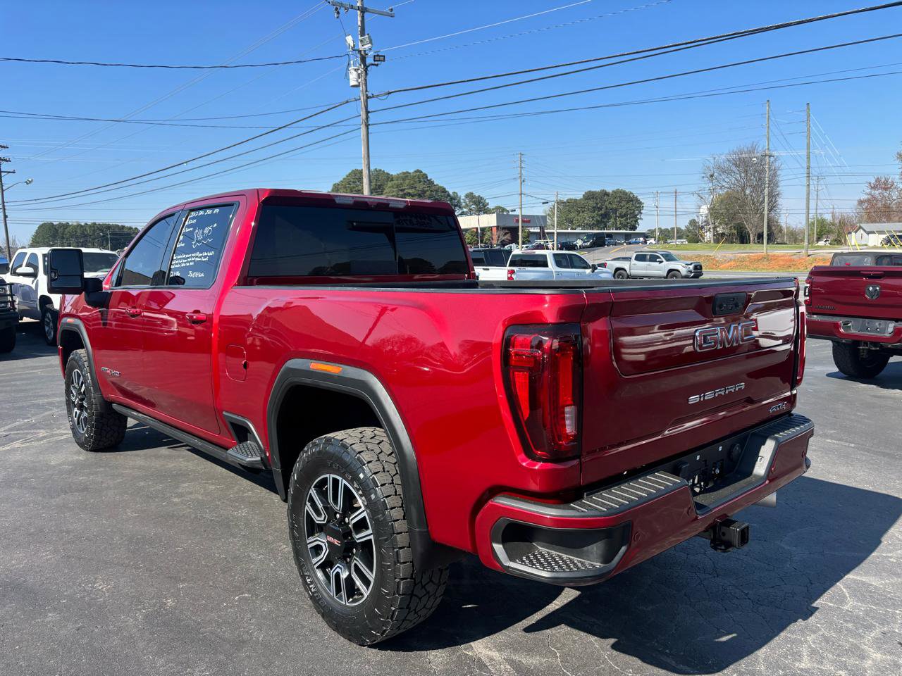 Used 2022 GMC Sierra 2500 AT4 w/ AT4 Preferred Package image 8