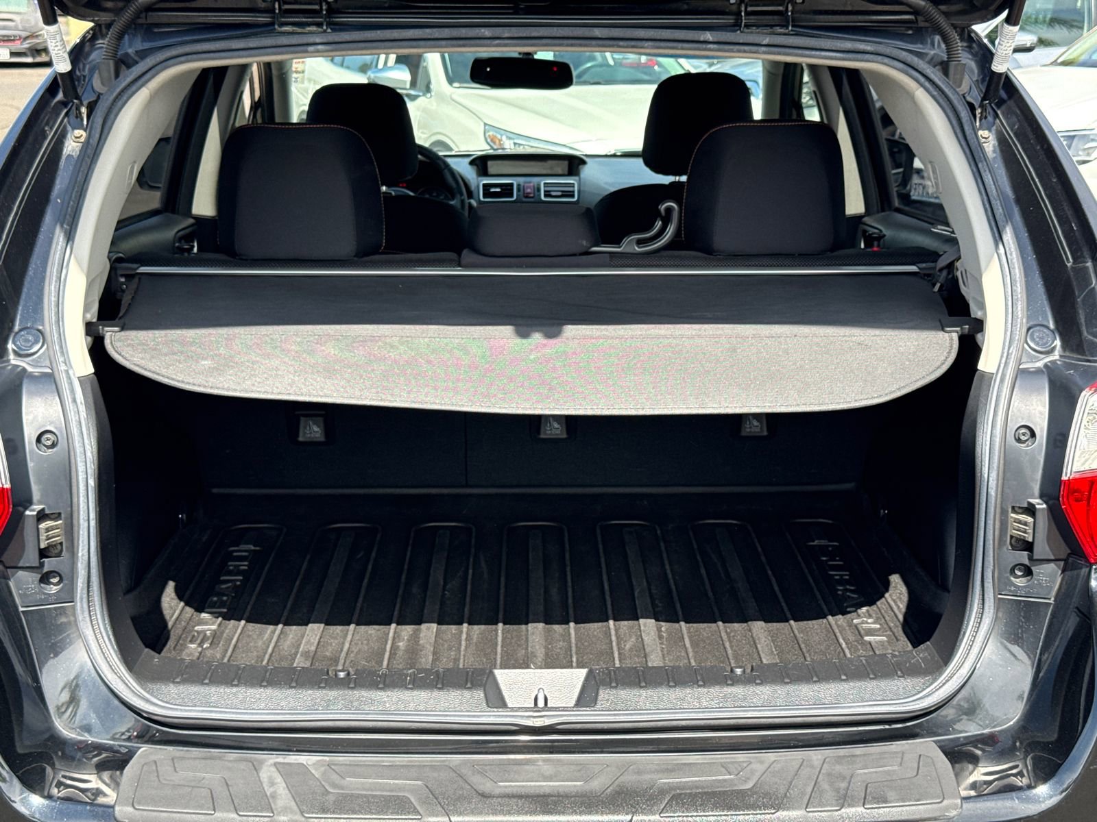 Used 2016 Subaru Crosstrek 2.0i Premium image 9