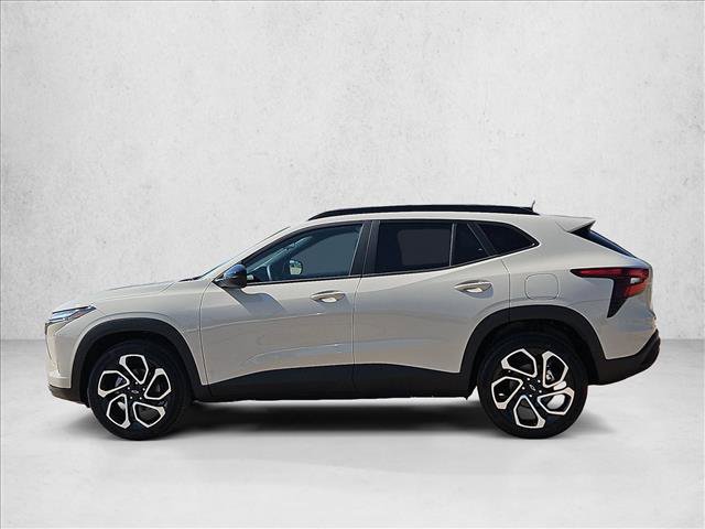 New 2026 Chevrolet Trax RS w/ Sunroof Package FWD image 5