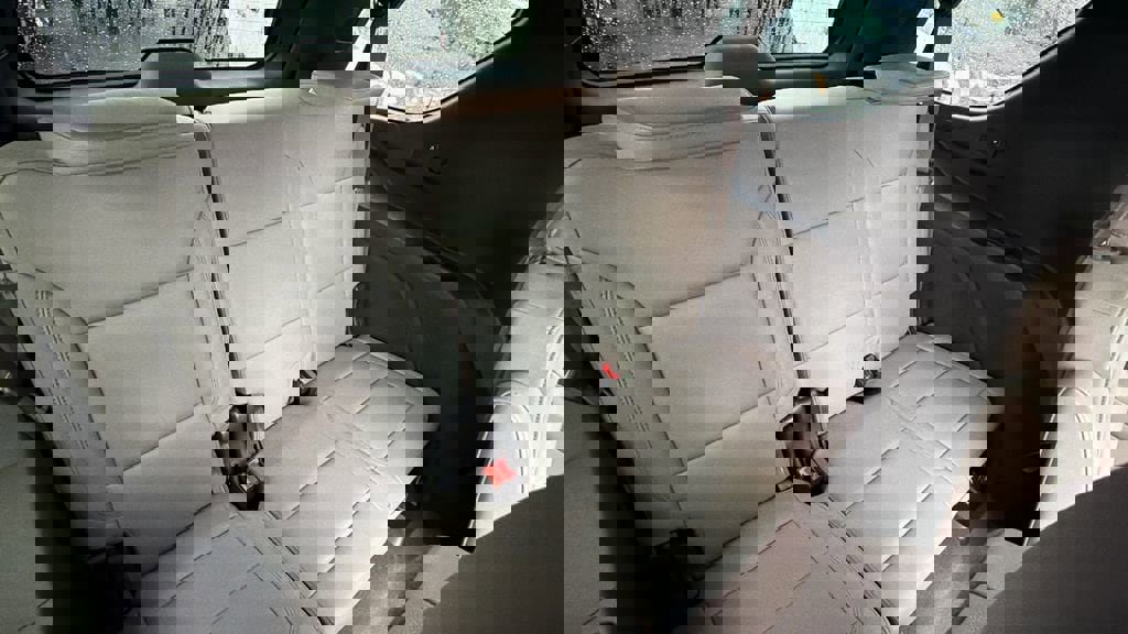 Used 2023 Chevrolet Tahoe Z71 w/ Luxury Package image 20