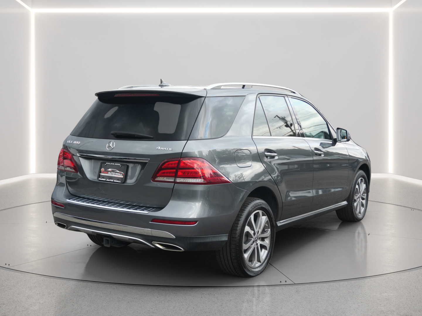 Used 2019 Mercedes-Benz GLE 400 4MATIC w/ Premium 1 Package image 5