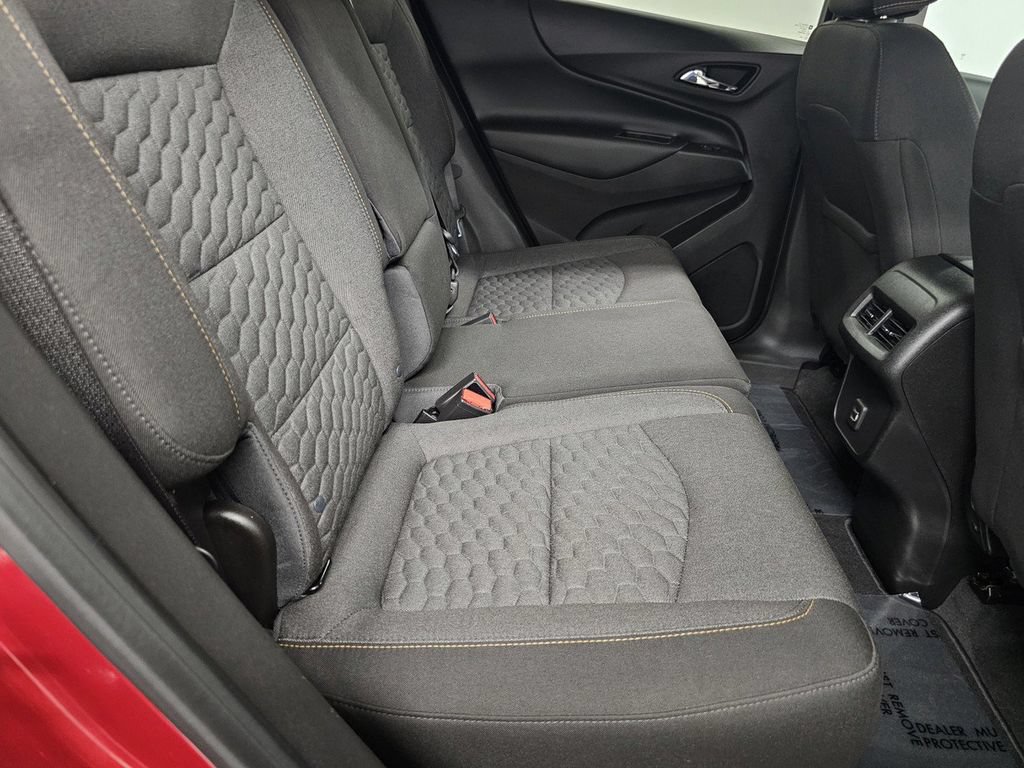 Used 2019 Chevrolet Equinox LT FWD image 23
