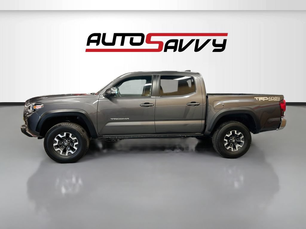 Used 2022 Toyota Tacoma TRD Off-Road AWD/4WD image 4