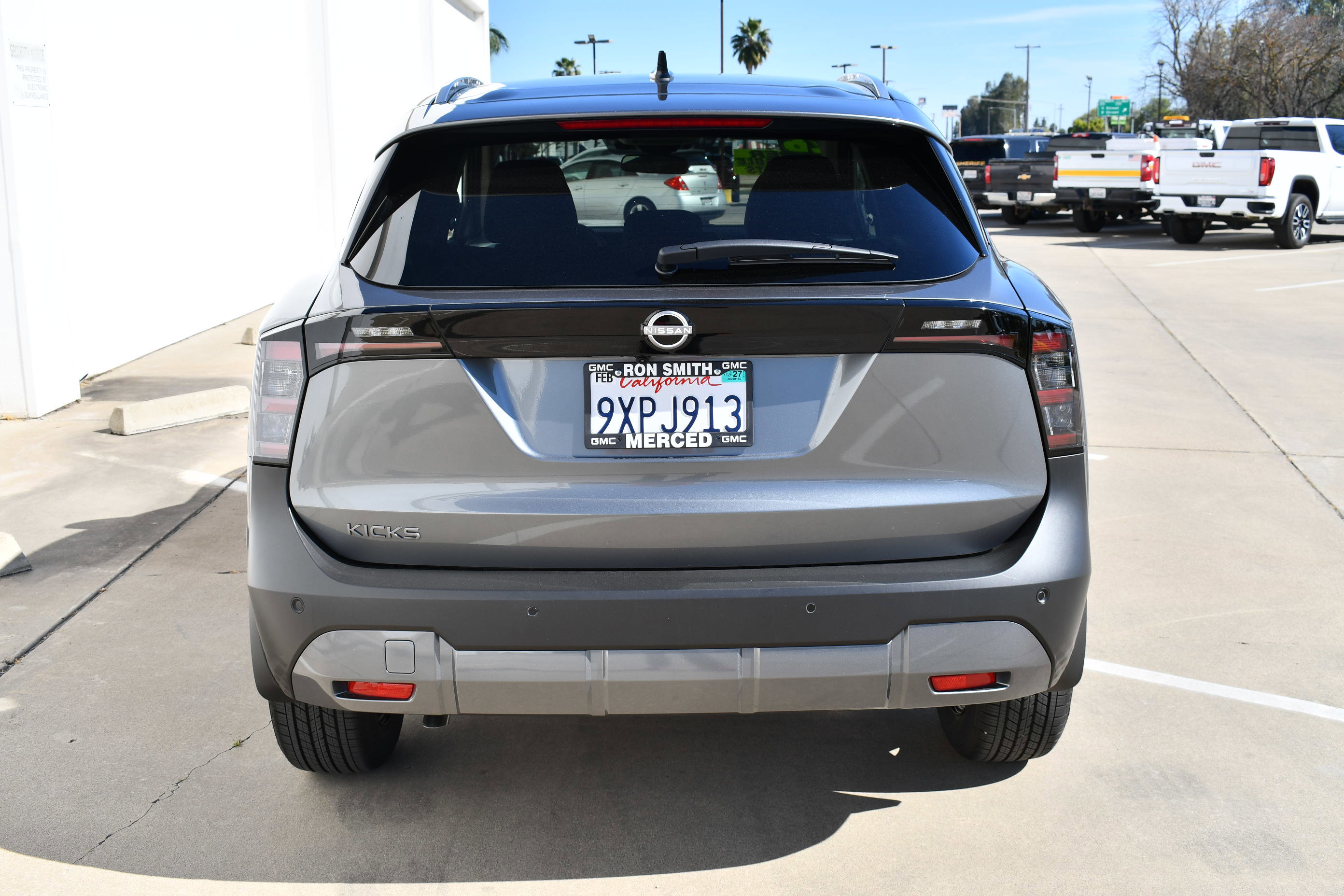 Used 2026 Nissan Kicks SV image 6