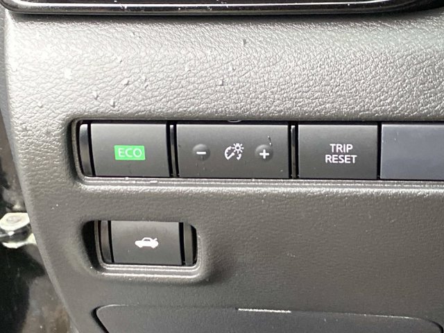 Used 2024 Nissan Sentra SV w/ All-Weather Package FWD image 16