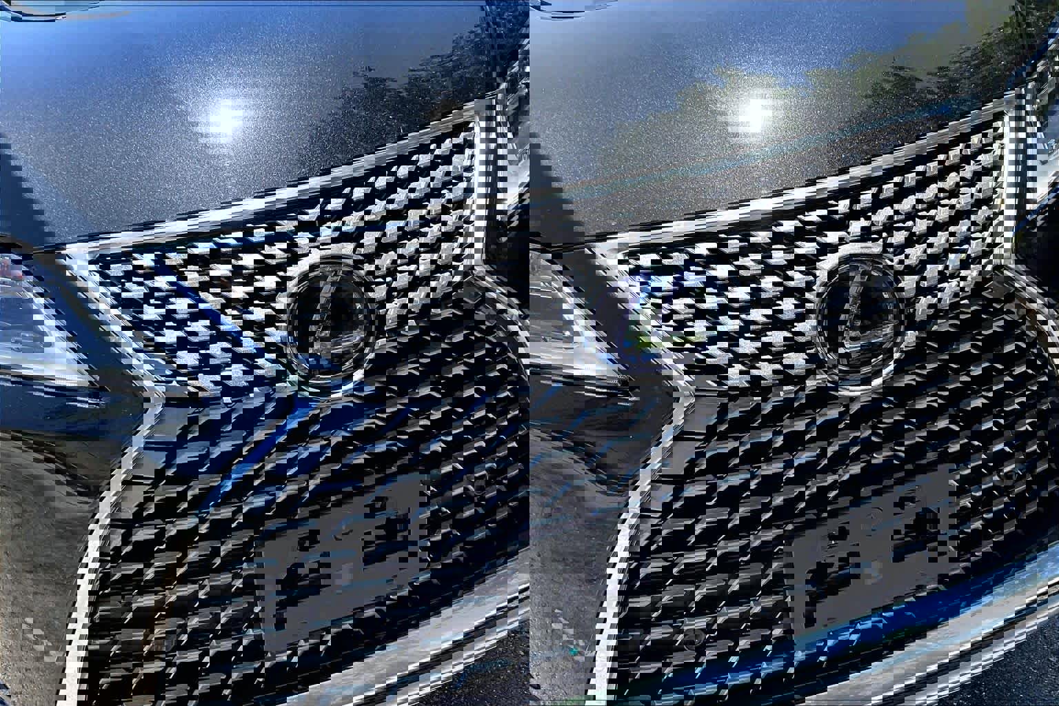 Used 2021 Lexus RX 450h AWD w/ Premium Package image 30