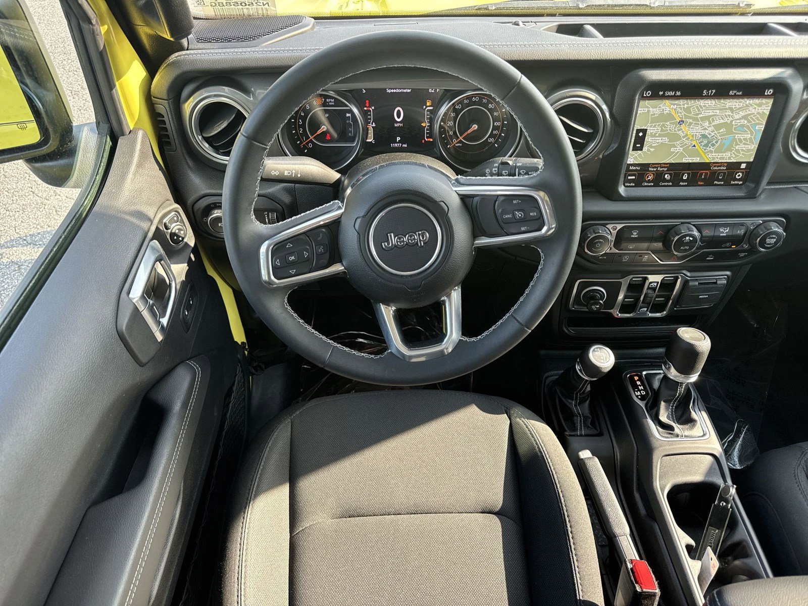 Used 2023 Jeep Wrangler Sahara image 28