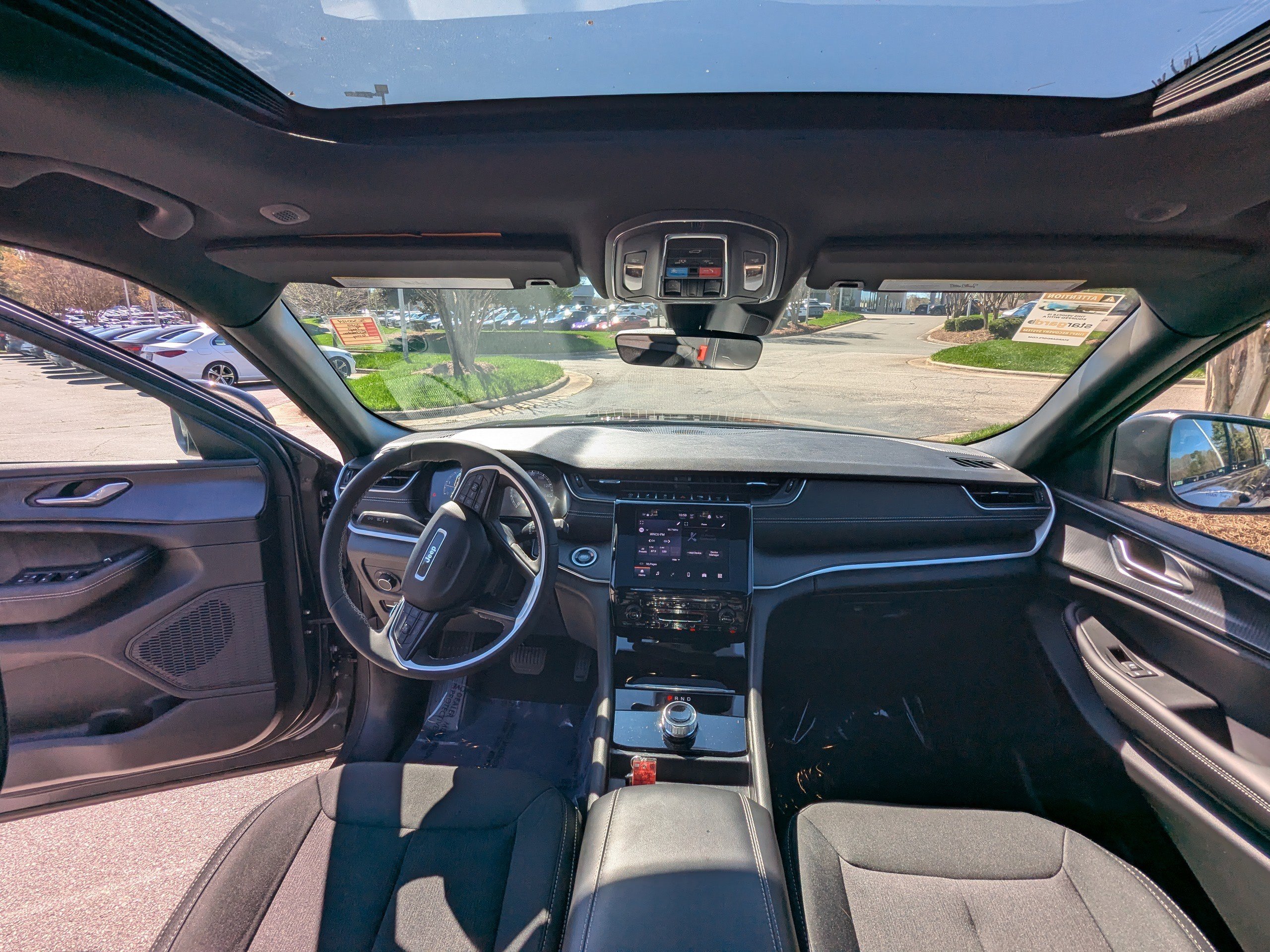 Certified 2025 Jeep Grand Cherokee Laredo X w/ Luxury Tech Group I image 12