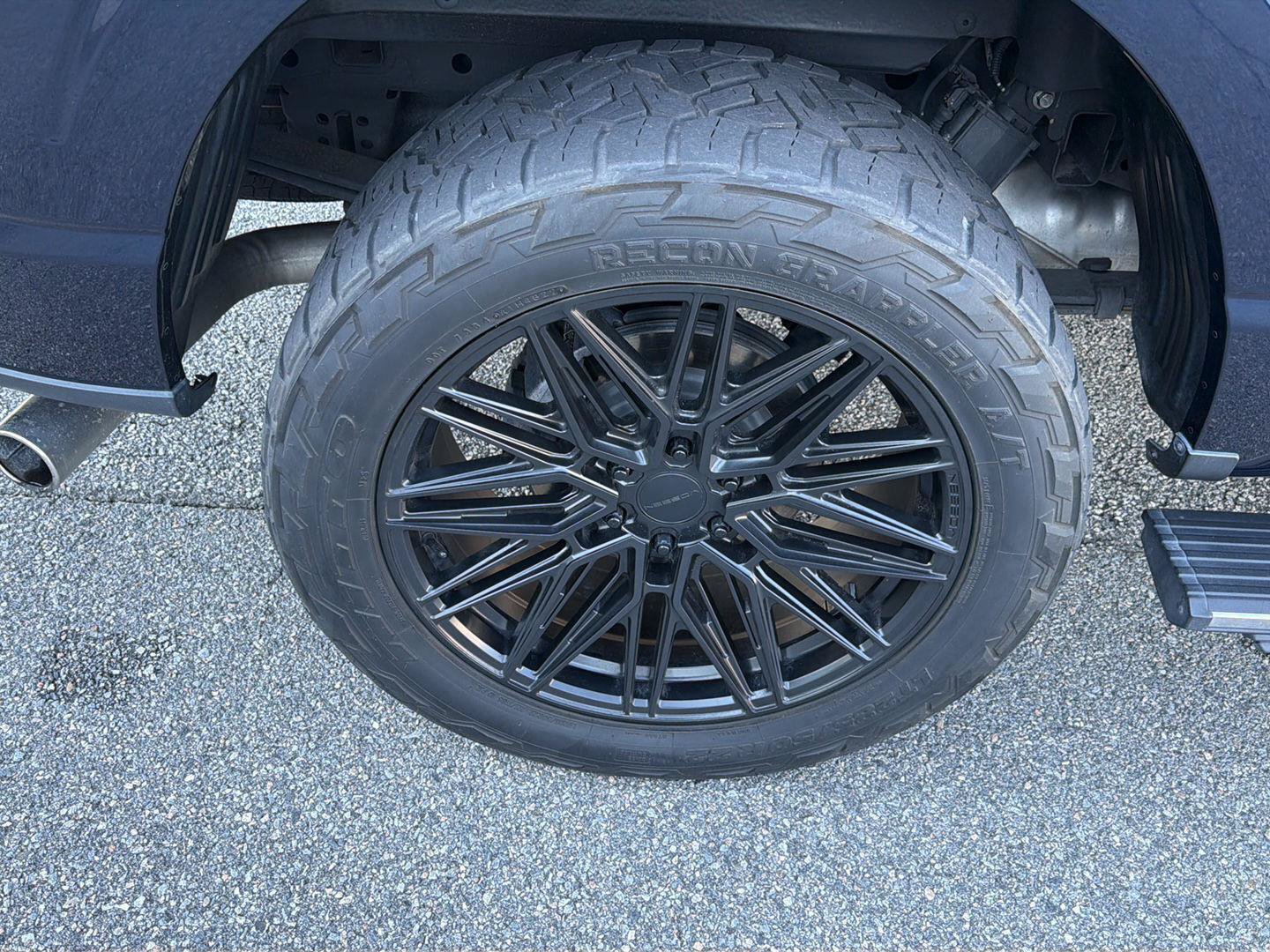Certified 2022 Ford F150 Limited AWD/4WD image 44