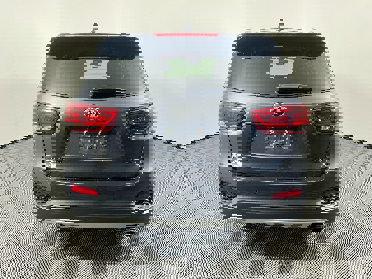 Used 2019 Kia Sorento EX w/ EX Touring Package image 4