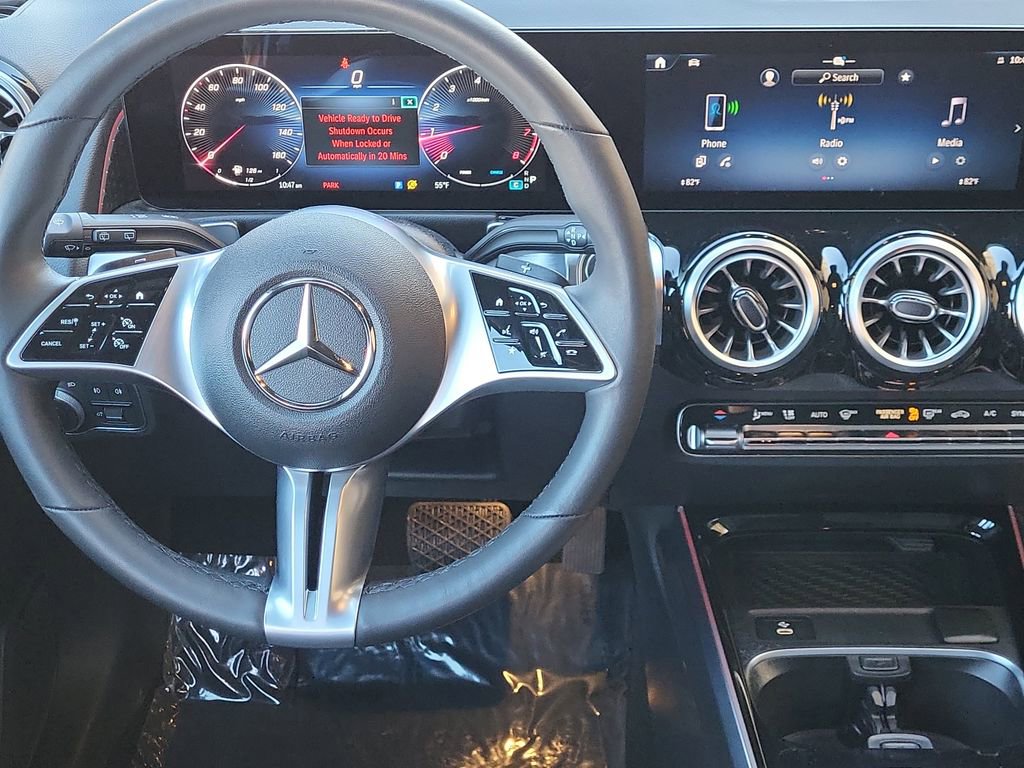 Certified 2025 Mercedes-Benz GLB 250 4MATIC image 26
