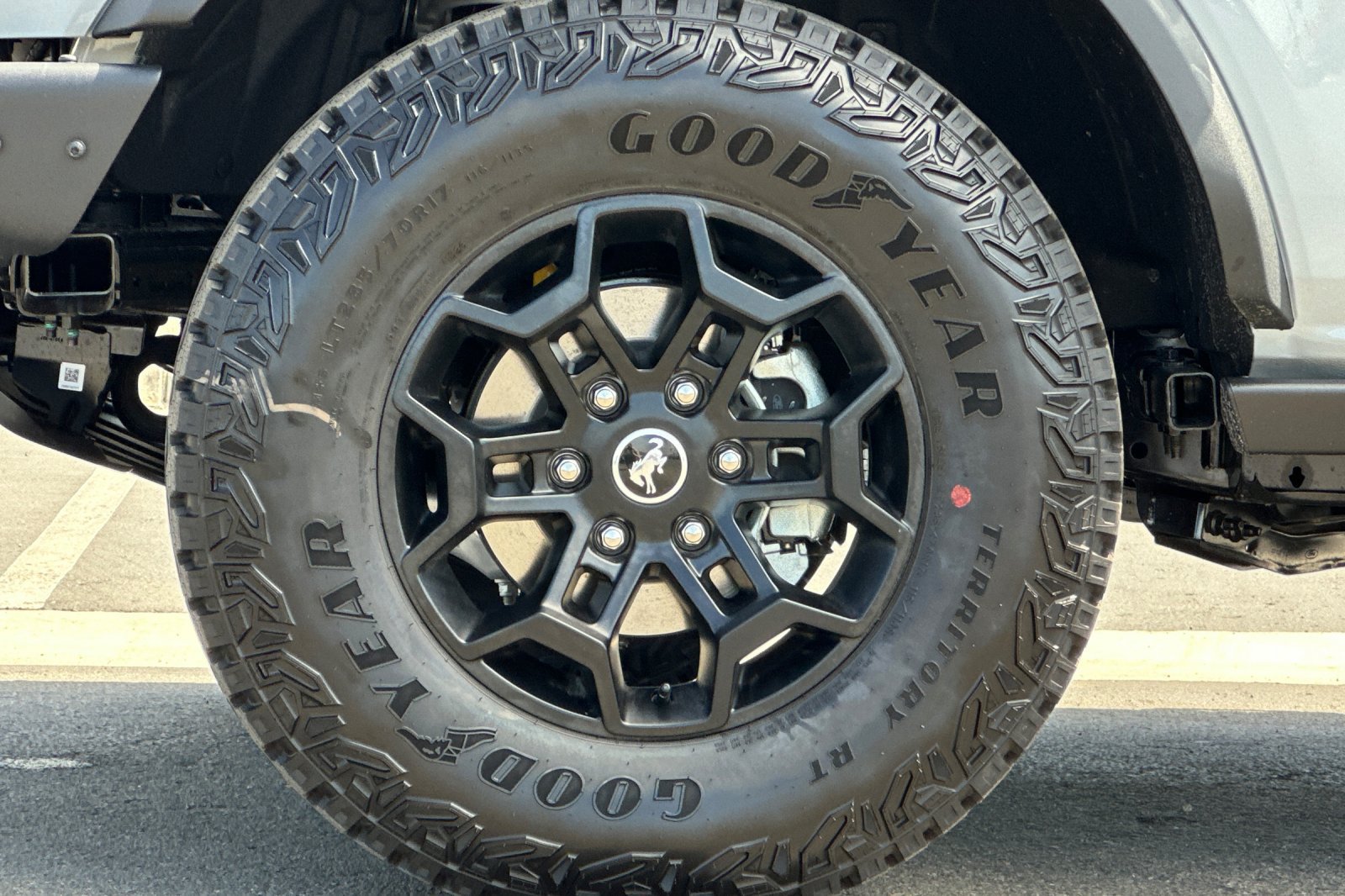 New 2026 Ford Bronco Badlands AWD/4WD image 25