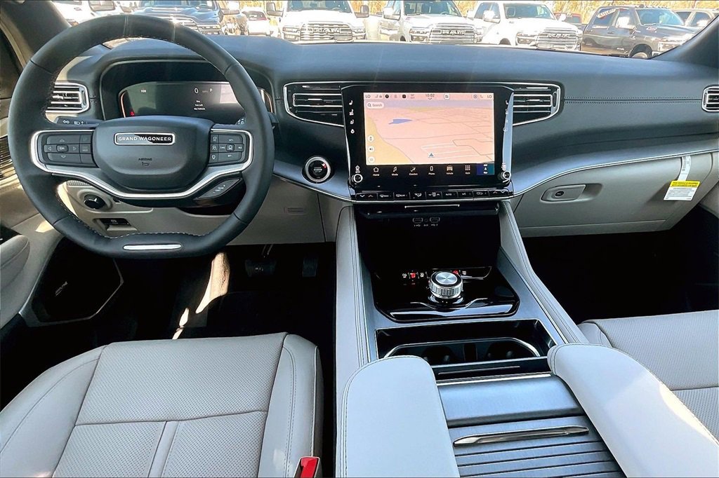 New 2026 Jeep Grand Wagoneer 2WD image 5