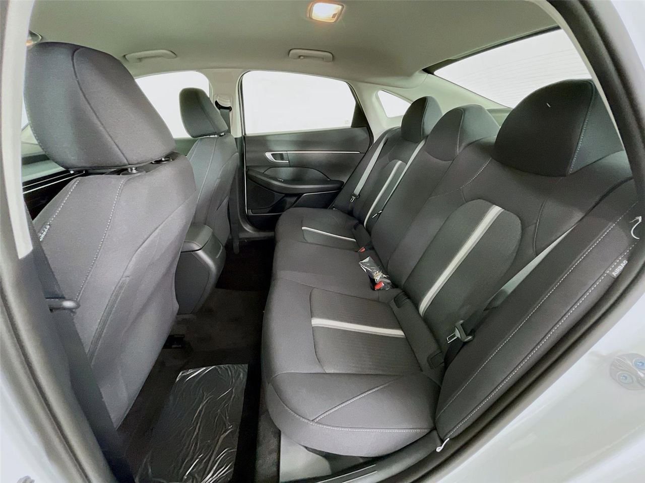 New 2026 Hyundai Sonata SE FWD image 15