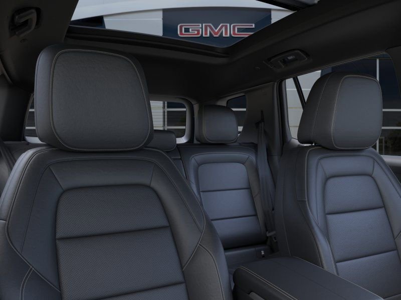 New 2025 GMC Terrain Elevation w/ Elevation Premium Package image 24