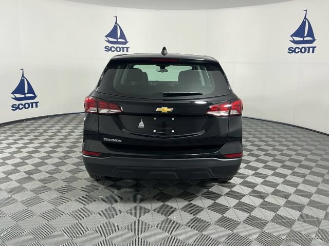 Used 2023 Chevrolet Equinox LS FWD image 5