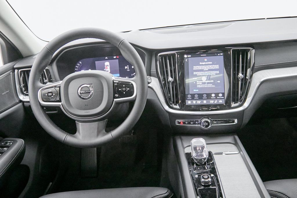 New 2026 Volvo V60 B5 Cross Country Ultra w/ Climate Package image 24
