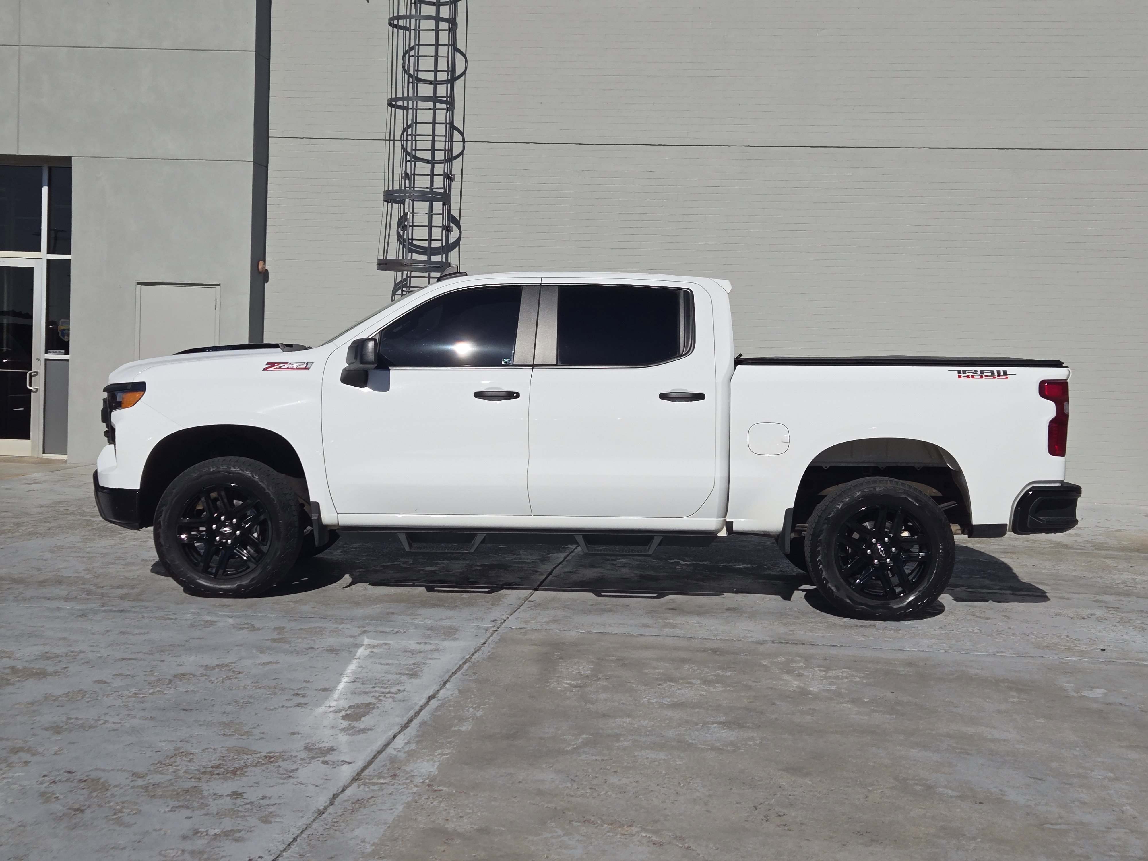 Used 2024 Chevrolet Silverado 1500 Custom Trail Boss image 5