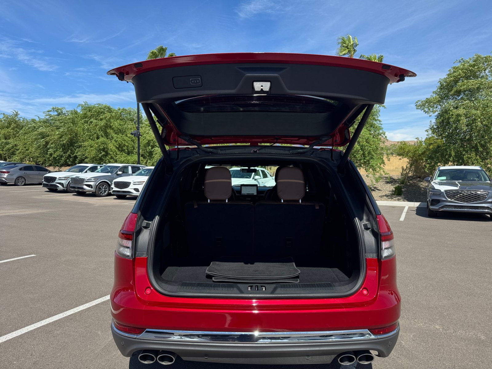 Used 2020 Lincoln Aviator Reserve w/ Equipment Group 201A AWD/4WD image 34