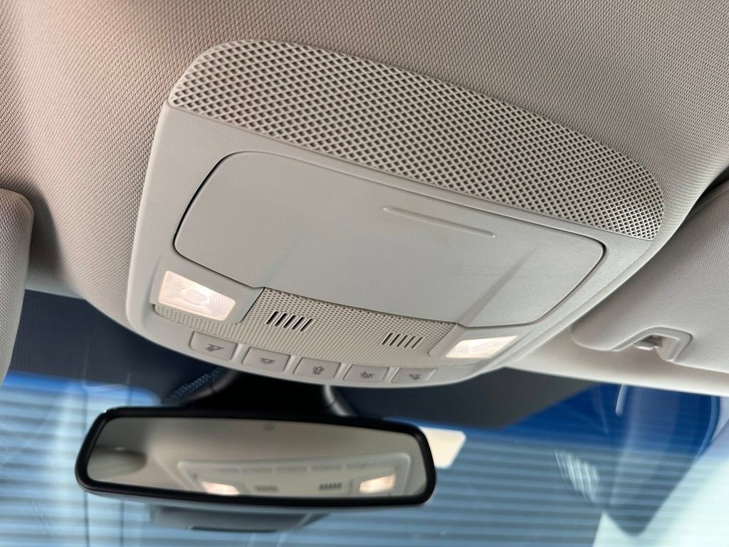 Used 2019 Ford Edge SEL FWD image 24