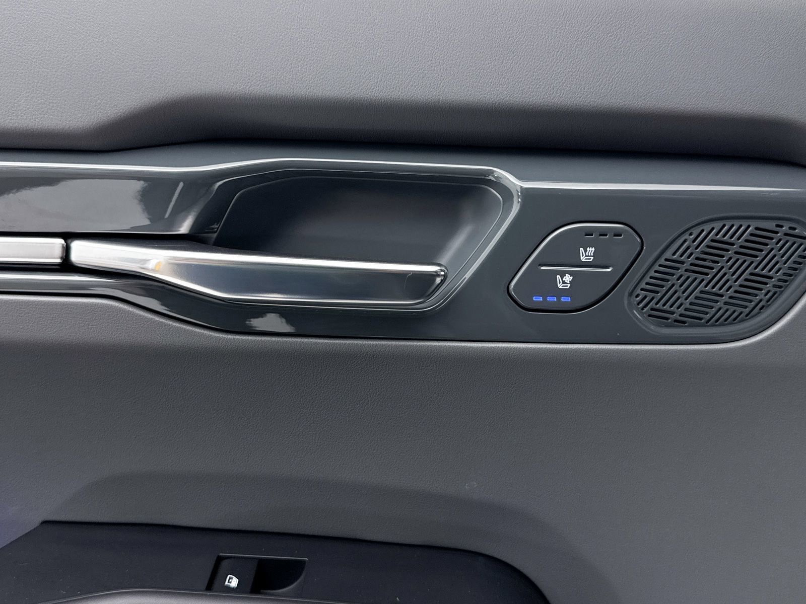 Used 2024 Kia EV9 GT-Line image 36