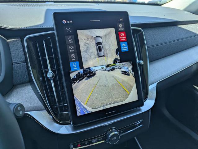 New 2026 Volvo XC90 T8 Ultra w/ Lounge Package AWD/4WD image 9