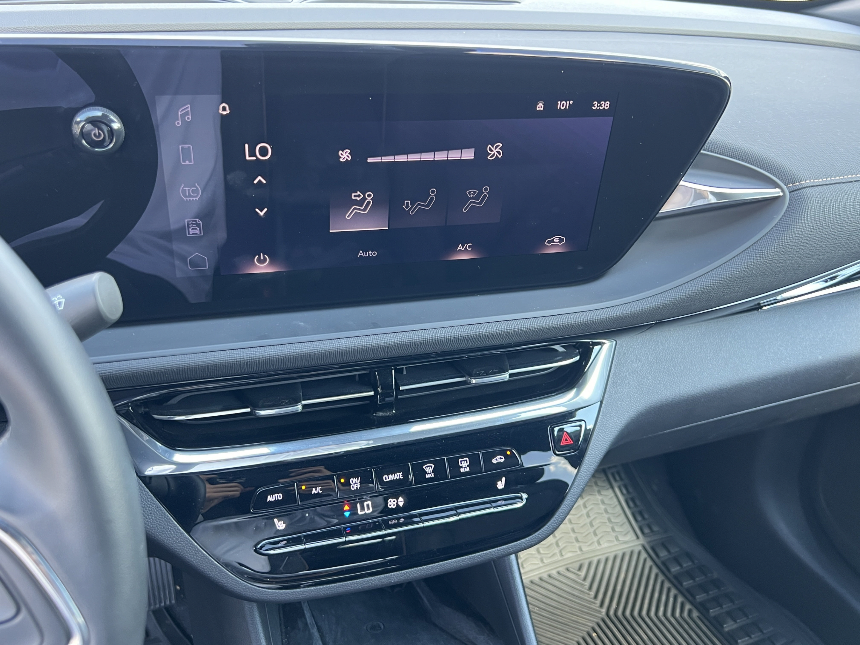 Used 2025 Buick Envista Avenir FWD image 17