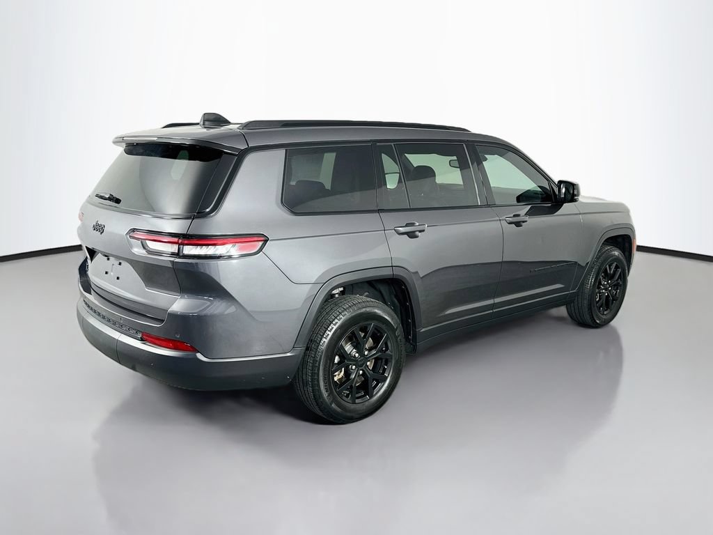Used 2024 Jeep Grand Cherokee L Altitude AWD/4WD image 7
