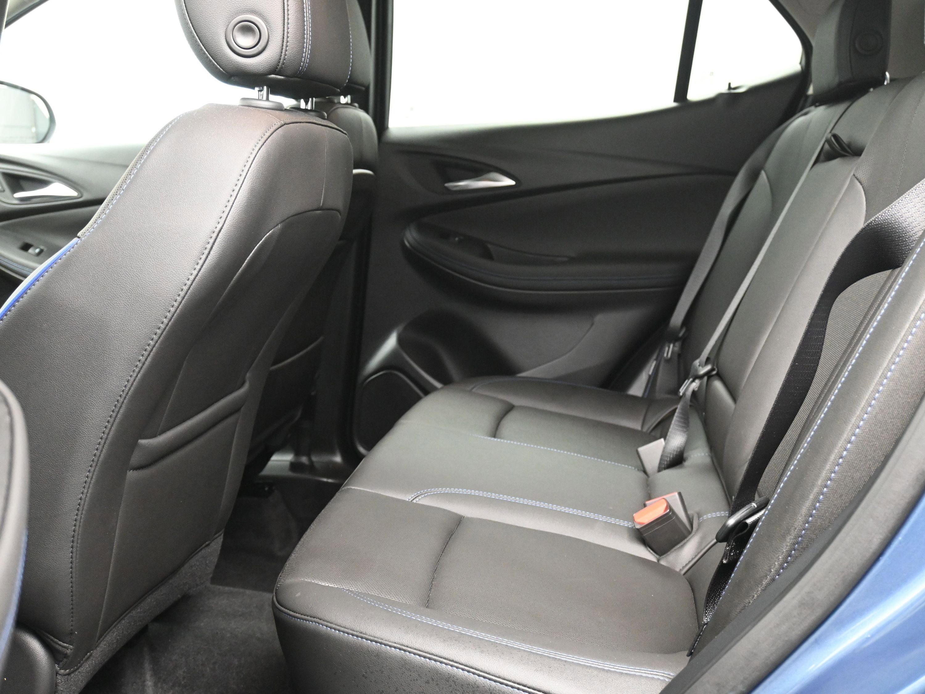 Used 2026 Buick Encore GX Sport Touring w/ Advanced Technology Package image 23