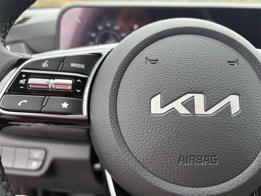 New 2025 Kia Seltos SX w/ SX Sunroof Package image 25