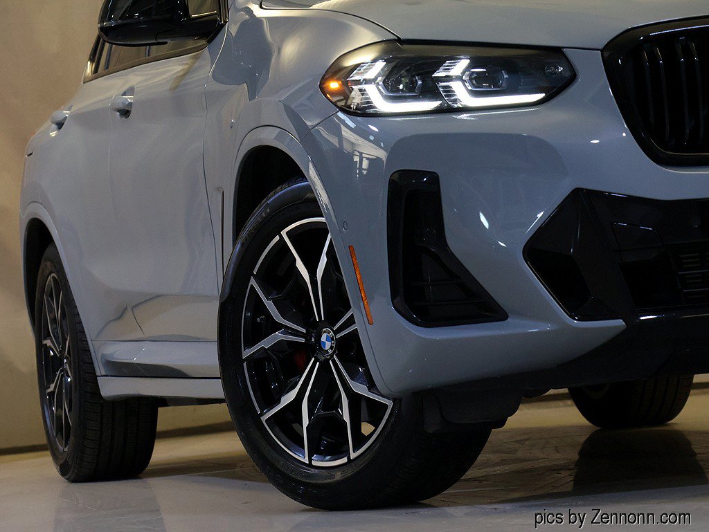 Certified 2023 BMW X4 M40i AWD/4WD image 4