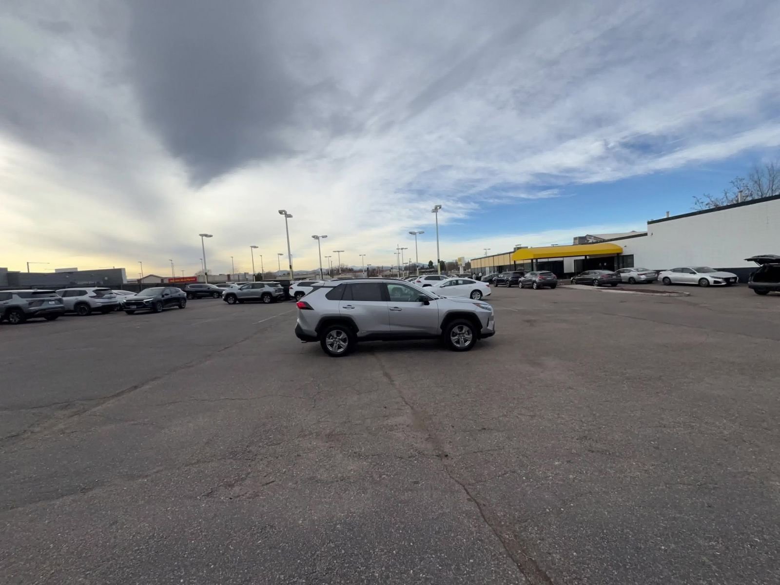 Used 2025 Toyota RAV4 LE image 8