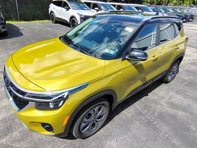 Certified 2024 Kia Seltos S AWD/4WD image 9