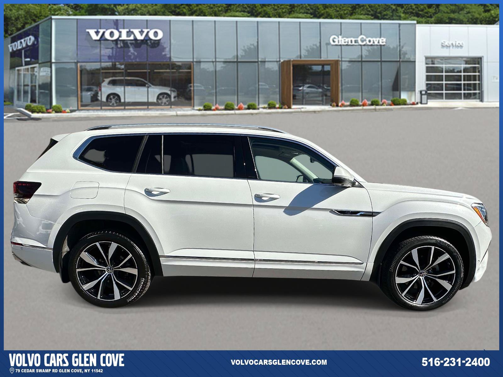 Used 2024 Volkswagen Atlas SEL Premium R-Line AWD/4WD image 2