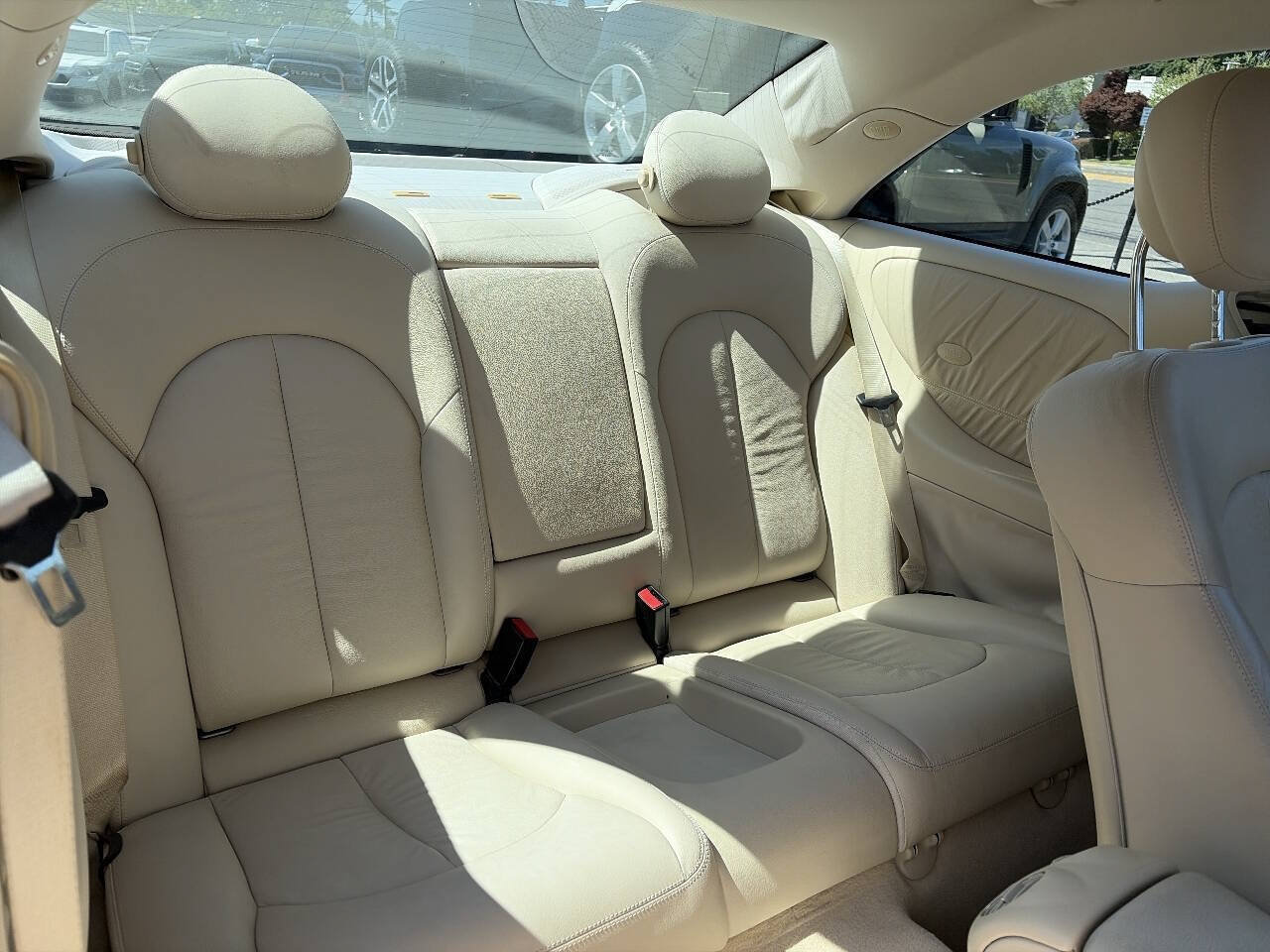 Used 2006 Mercedes-Benz CLK 350 Coupe image 22