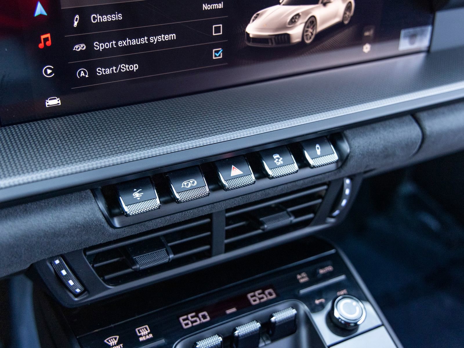 Certified 2025 Porsche 911 Carrera 4 GTS image 44