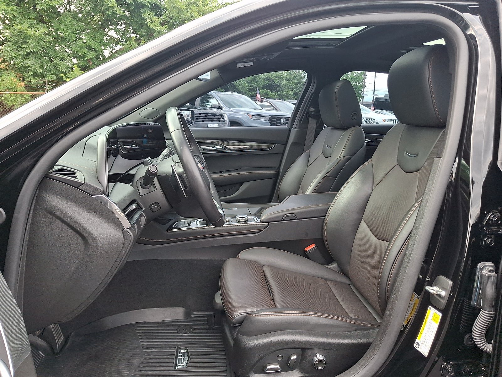 Certified 2025 Cadillac CT5 Sport w/ Sun And Sound Package AWD/4WD image 17