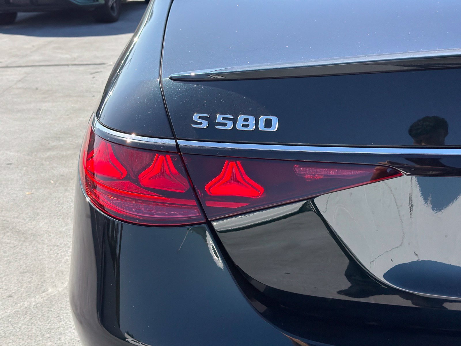 New 2027 Mercedes-Benz S 580 4MATIC Sedan image 11