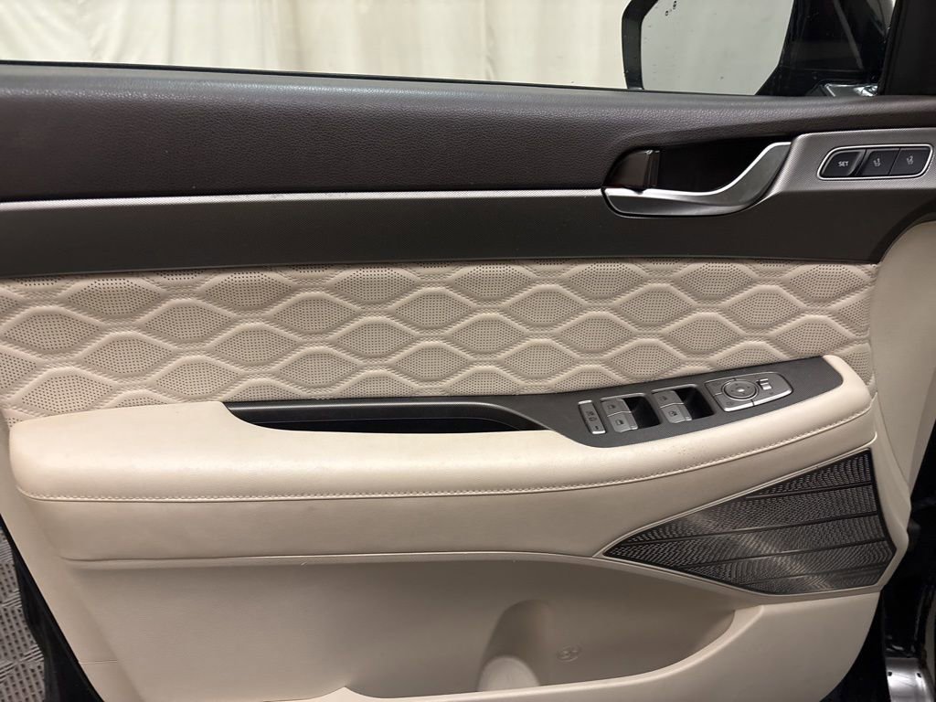 Used 2020 Hyundai Palisade Limited image 11