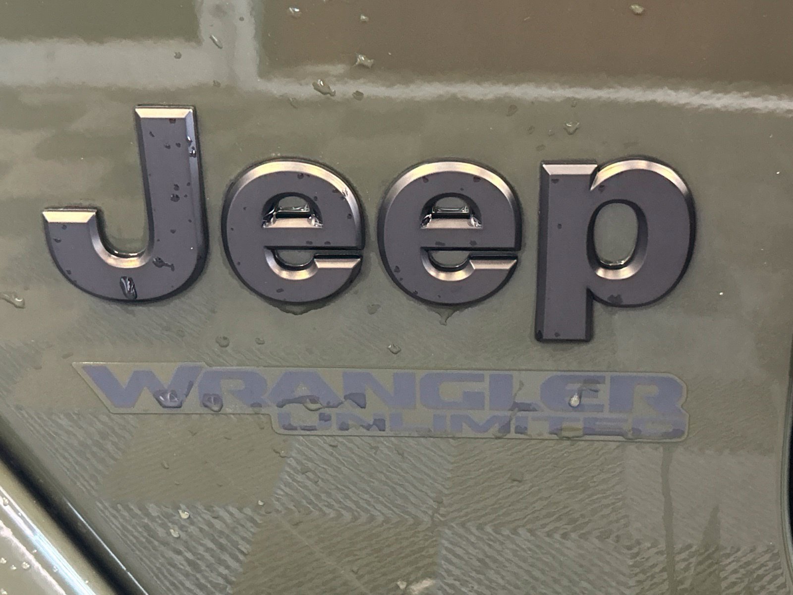 Used 2020 Jeep Wrangler Unlimited Sahara AWD/4WD image 9