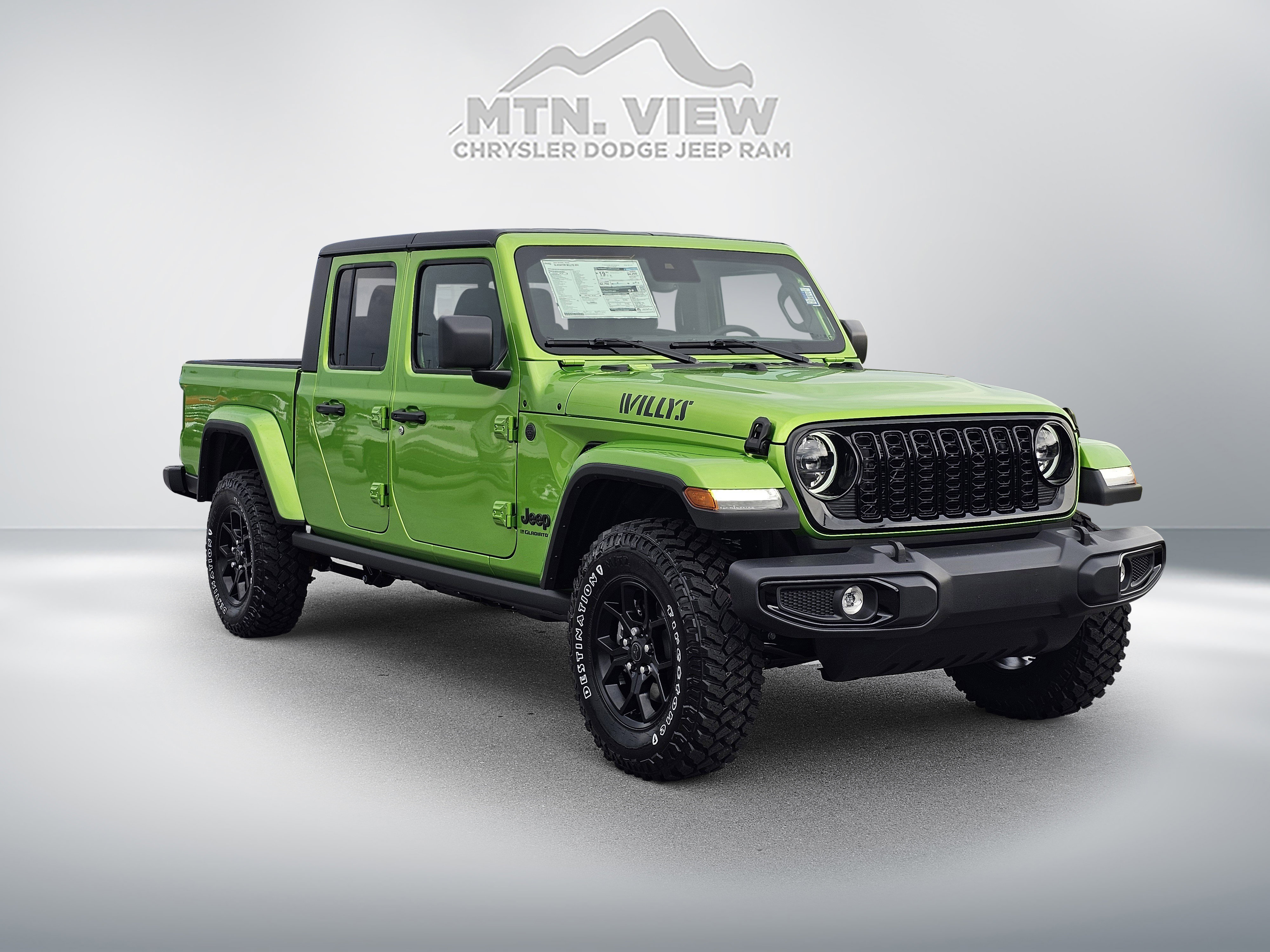 New 2025 Jeep Gladiator Willys image 2