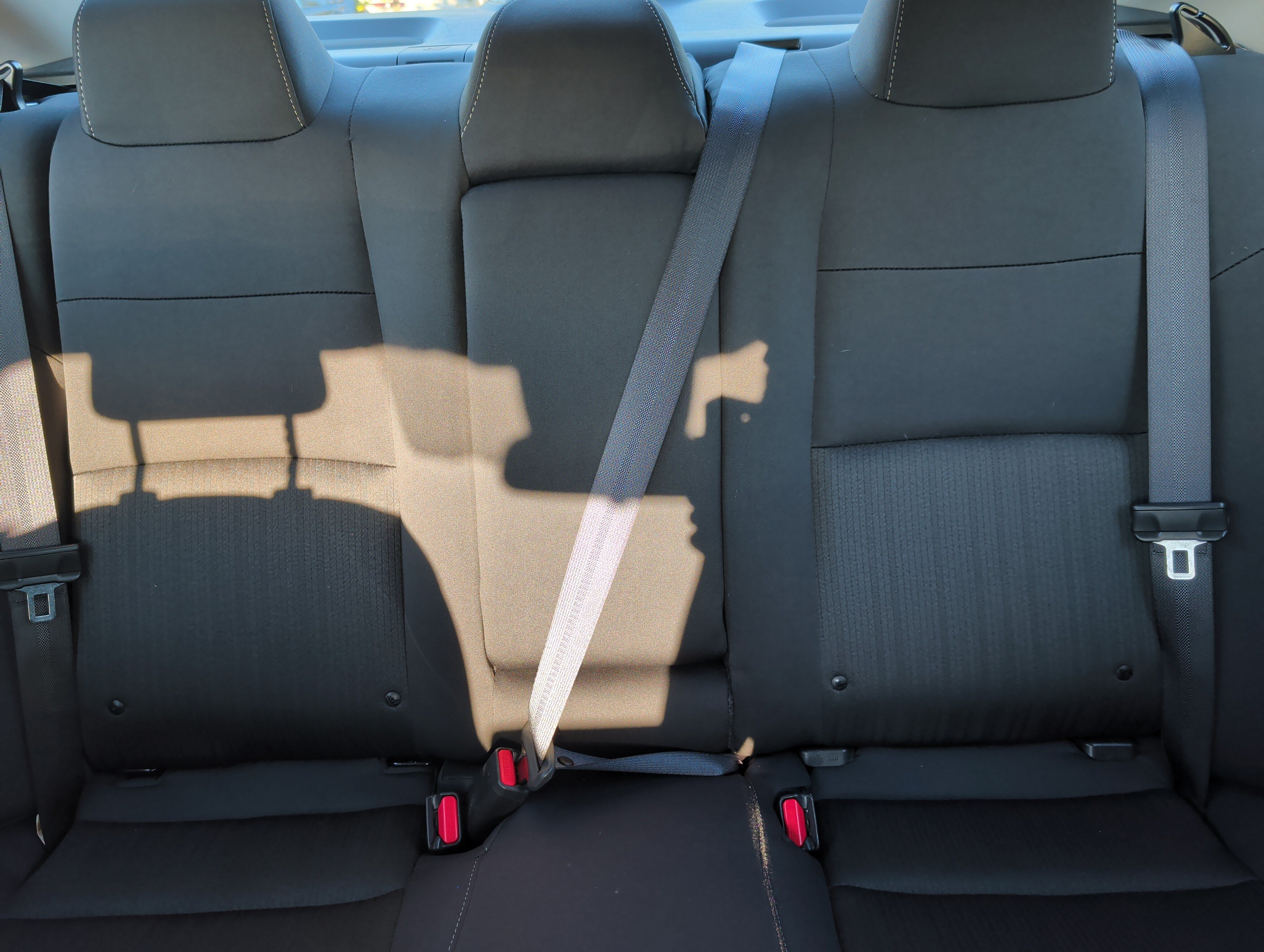 Used 2025 Nissan Altima 2.5 SV FWD image 13