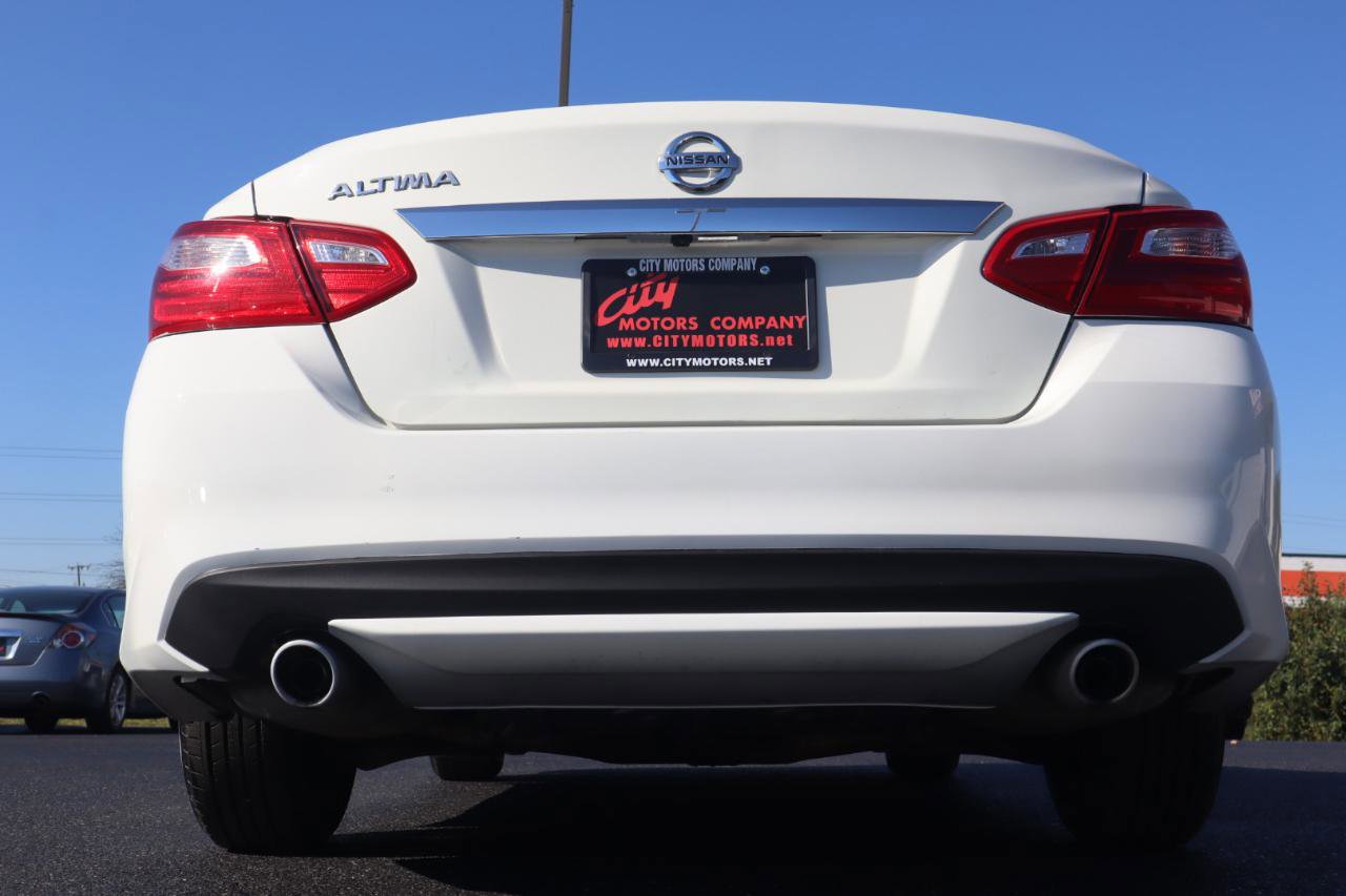 Used 2017 Nissan Altima 2.5 S w/ Power Driver Seat Package image 9