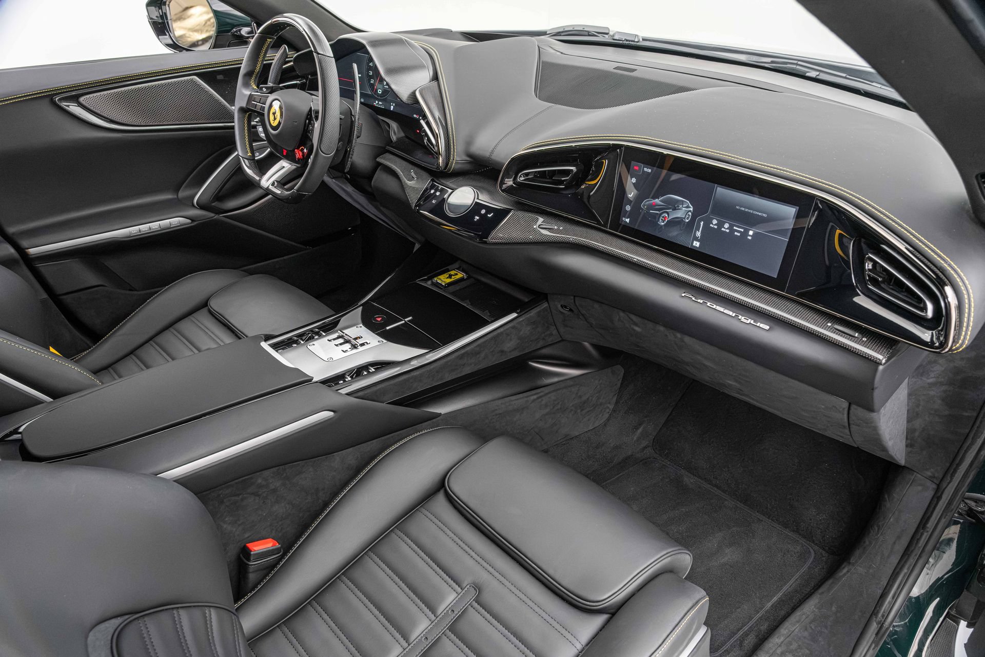 Used 2026 Ferrari Purosangue AWD/4WD image 31