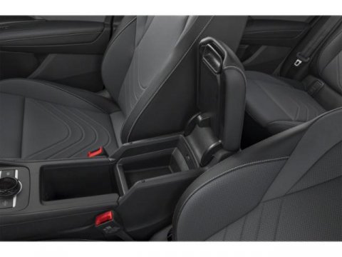 New 2026 Volkswagen Tiguan SE image 16