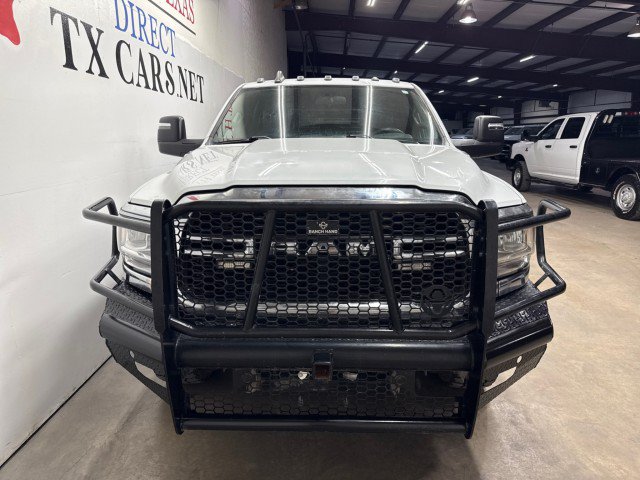 Used 2024 RAM 2500 Tradesman w/ Chrome Appearance Group AWD/4WD image 11