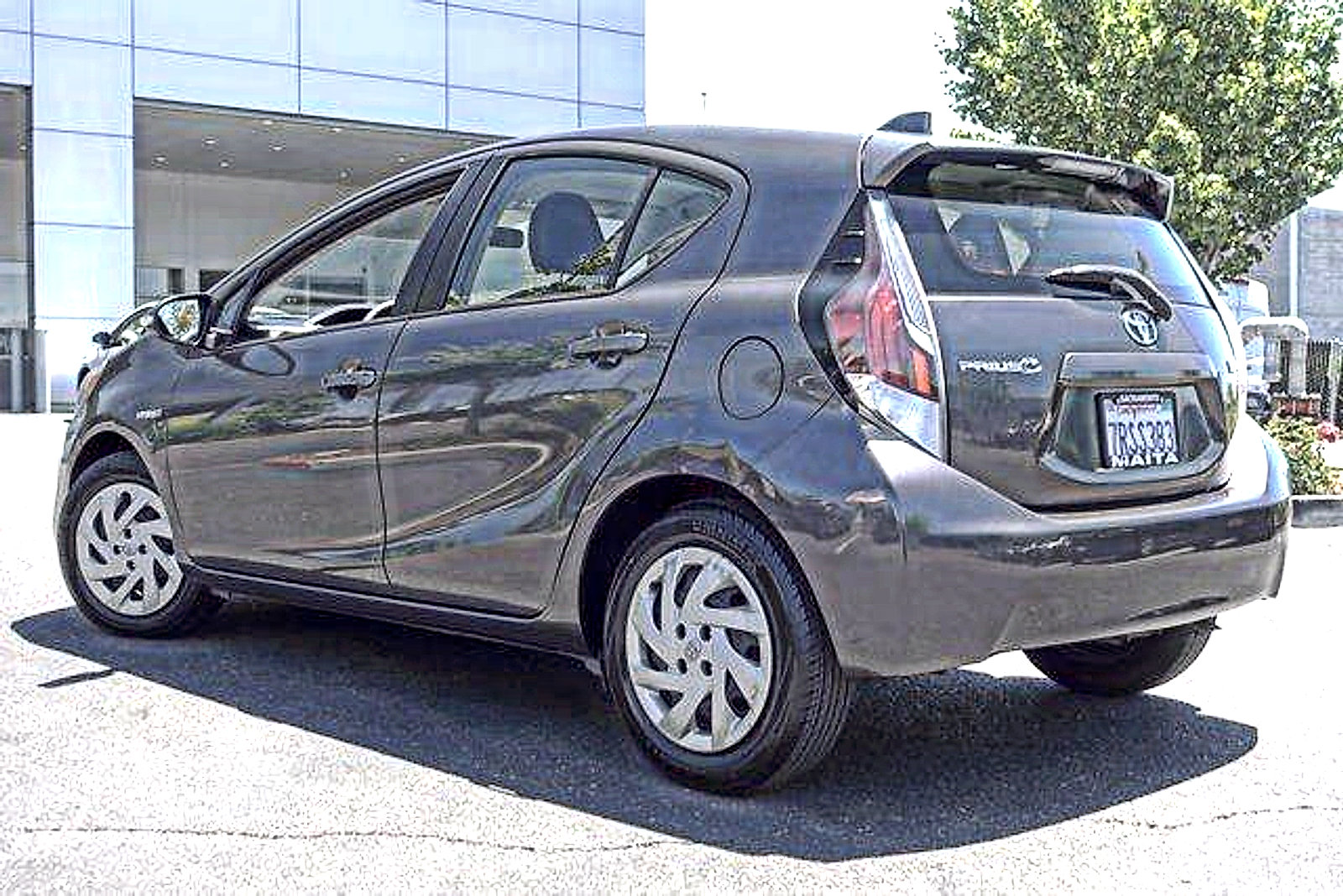 Used 2015 Toyota Prius C Two FWD image 7