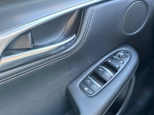 Used 2023 INFINITI QX55 Luxe w/ Cargo Package AWD/4WD image 11